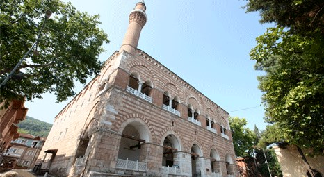 Bursa'daki 1. Murat Hüdavendigar Camii yarın açılıyor