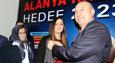 Mevlüt Çavuşoğlu ‘Bu yıl Alanya’ya yeni okullar, salonlar yapılacak’ 