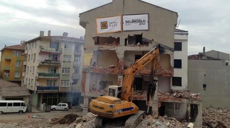 Selimoğlu - Pana Yapı Ortaklığı Fikirtepe'de yıkımlara başladı