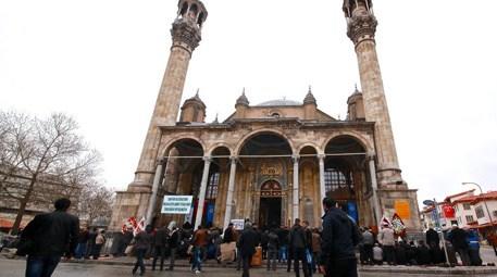 Konya Aziziye Cami yeniden ibadete açıldı