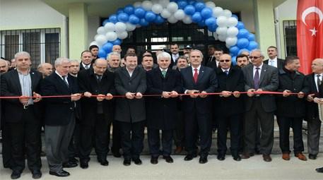 Bursa Ergin Ağaç Ticaret Meslek Lisesi Spor Salonu açıldı