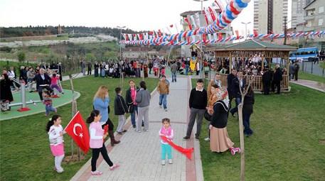Ataşehir’de Şerife Bacı Parkı açıldı