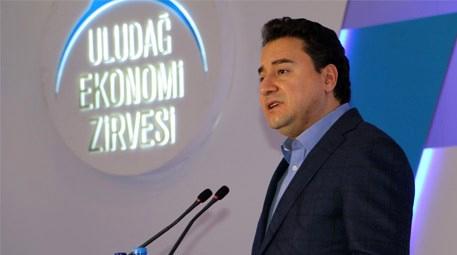 Ali Babacan Uludağ Ekonomi Zirvesi’ne katıldı 