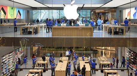 Zorlu Center’daki Apple Store basın mensuplarına tanıtıldı
