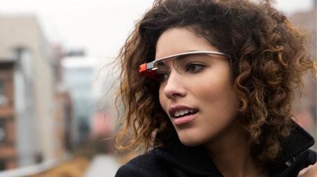 Google Glass haftaya geliyor!