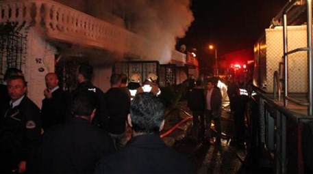 İzmir'de özel bir huzurevinde yangın çıktı