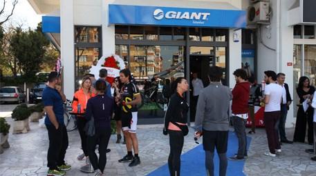 Giant Türkiye’deki ilk konsept mağazasını İstanbul’da açtı