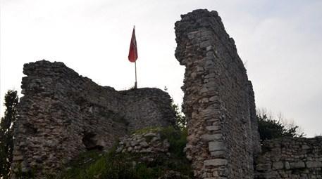 Tarihi Ceneviz Kalesi restore edilerek turizme kazandırılacak 