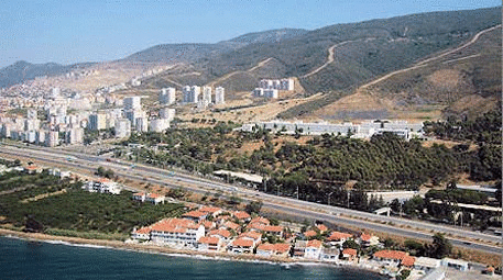 İzmir’de 1.7 milyon liraya icradan satılık 3 mesken ve arsaları!