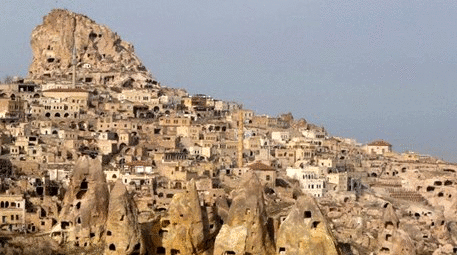 Kapadokya’daki Uçhisar Kalesi'nin ziyaretçi sayısı yüzde 50 arttı