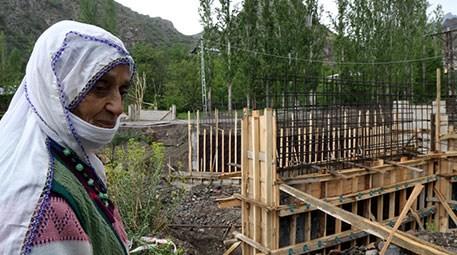 Kocasının vasiyeti üzerine Erzurum’da köprü yaptırıyor