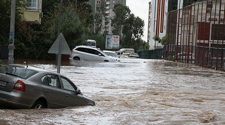 Hangi kentler, şiddetli yağıştan dolayı sular altında kaldı?