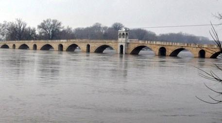 Tunca Nehri'nin debisinin düşmesiyle sorunlar yaşandı