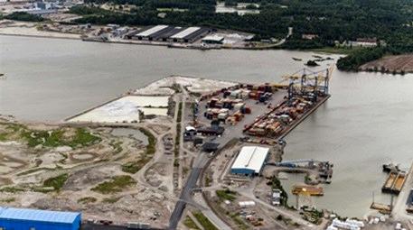 Yılport Holding, İsveç'in üçüncü büyük limanını satın aldı