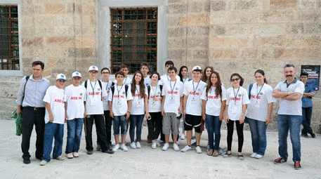 Bursa’da Gönüllü Kent Rehberleri Projesi’ne start verildi