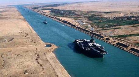 Süveyş Kanalı'na paralel bir kanal daha geliyor