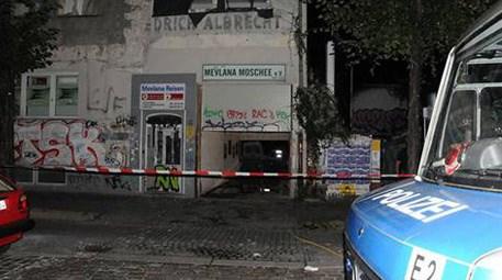 Berlin Mevlana Camisi'ndeki yangında 1 milyon euroluk hasar...