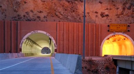 Carlin Otoyolu Tüneli’ni Schréder aydınlatıyor 