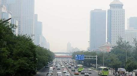 Pekin'in havası yaz kış kirli!