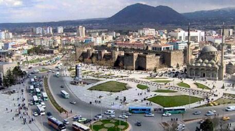 Kayseri Defterdarlığı'ndan satılık tarla! Fiyatı sadece...