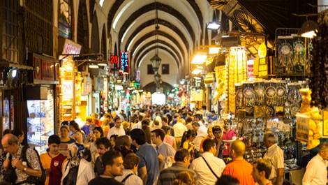 Mısır Çarşısı'ndaki dükkanlar 7 bin 500 liraya kiralanmış