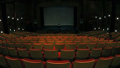 Caddebostan’da 195 bin liraya kiralık sinema salonu!