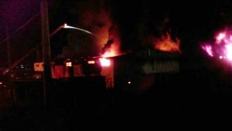 Silivri'de bir fabrikada yangın çıktı