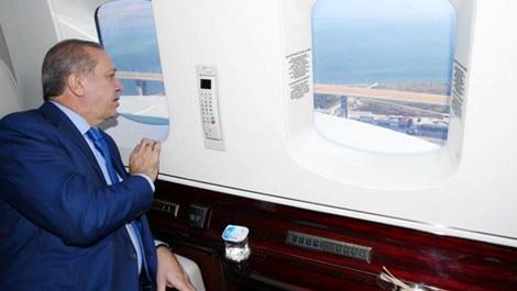 Erdoğan, İzmit Körfez Geçiş Köprüsü'nü havadan inceledi