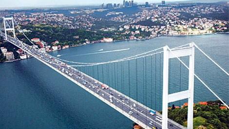 İstanbul Boğaz’ı gemi geçişine tekrar kapatıldı