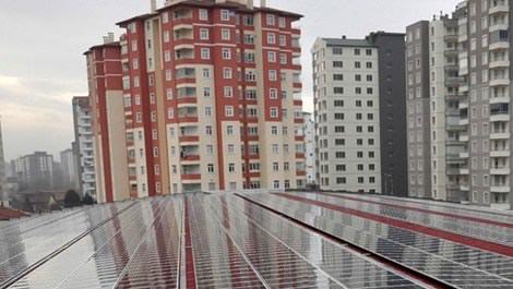 Belediye, pazar yerinin çatısında elektrik üretecek