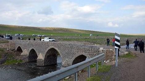 Diyarbakır'da vatandaşlardan yeni köprü talebi!