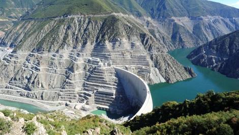 Deriner Barajı'ndan ekonomiye 500 milyon lira katkı!