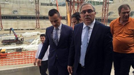 TOKİ Başkanı Ergün Turan, Akyazı Spor Kompleksi'ni gezdi