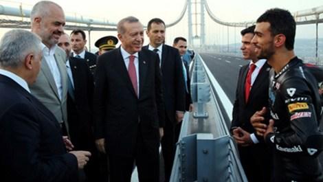 Osman Gazi Köprüsü'nde gülümseten diyalog