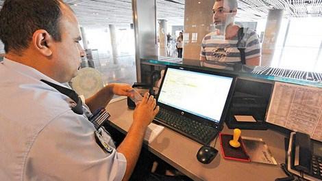 Atatürk Havalimanı'ndaki e-gate uygulaması durduruldu