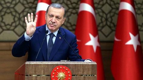 Cumhurbaşkanı Erdoğan: Faiz oranlarını düşürün kaybetmezsiniz!