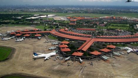 Endonezya'da havalimanına yeni terminal