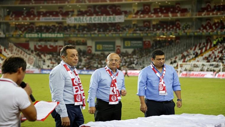 Antalya Stadı, Antalyaspor'a devredildi!