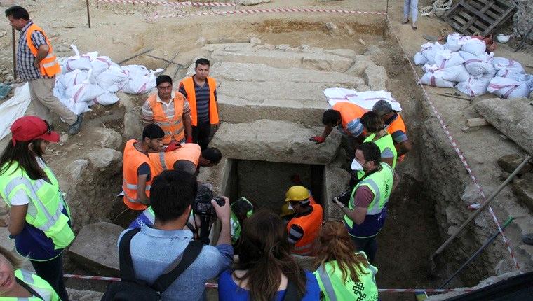 Muğla'daki inşaat kazısında Helenistik döneme ait mezar çıktı 