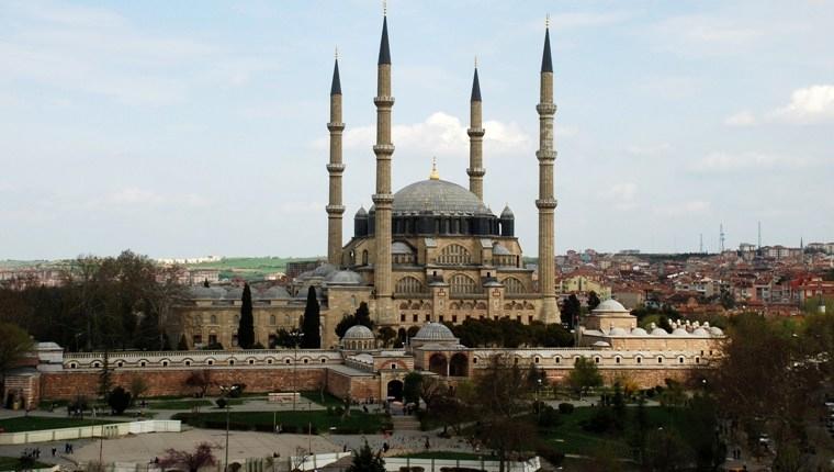 Edirne'de 27 tarihi yapının bakımı devam ediyor!