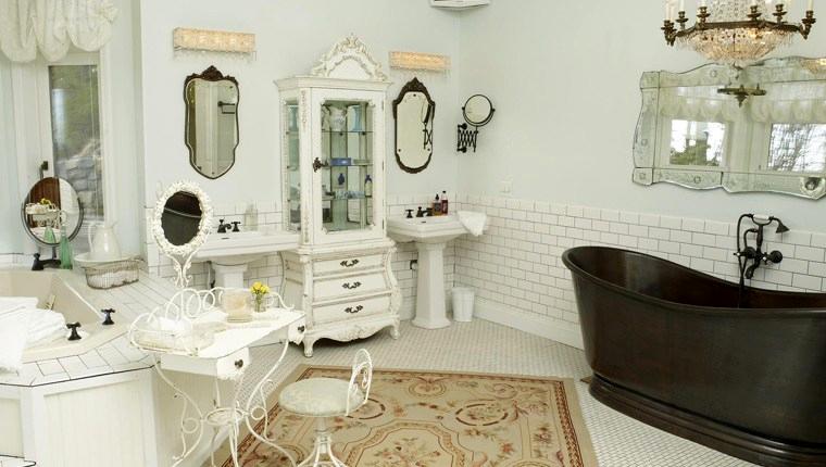 Vintage dekorasyonlar ile banyolara yenilik getirin!