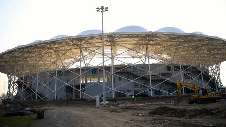 Sakaryaspor, yeni stadında oynamak için gün sayıyor 