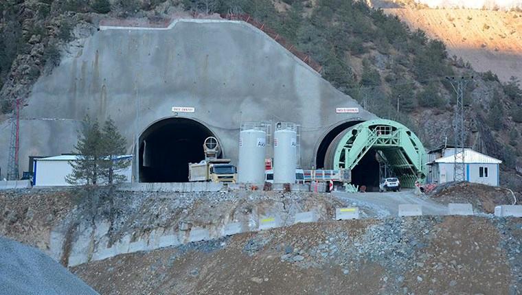 Yeni Zigana Tüneli'nin 1,5 kilometresi kazıldı!