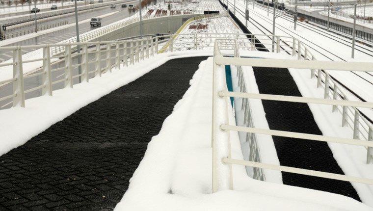 Alttan ısıtmalı asfalt sistemi kar-buz birikimini engelleyecek 