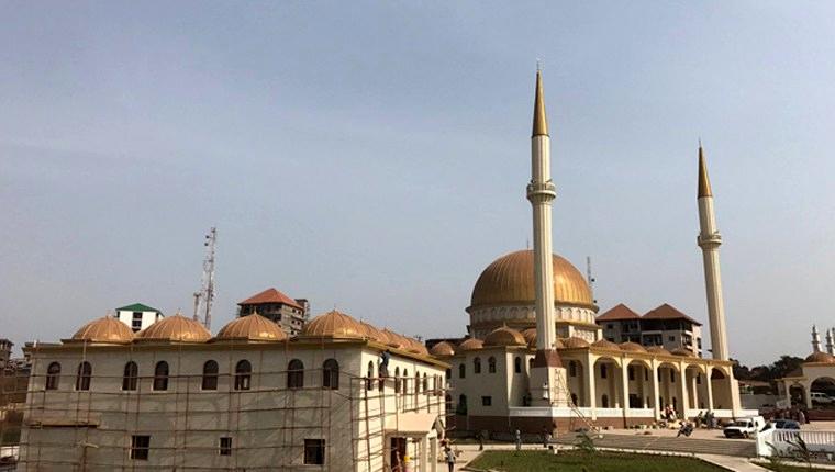 Gine'de Sultan 2. Abdülhamid Han Camisi açıldı!