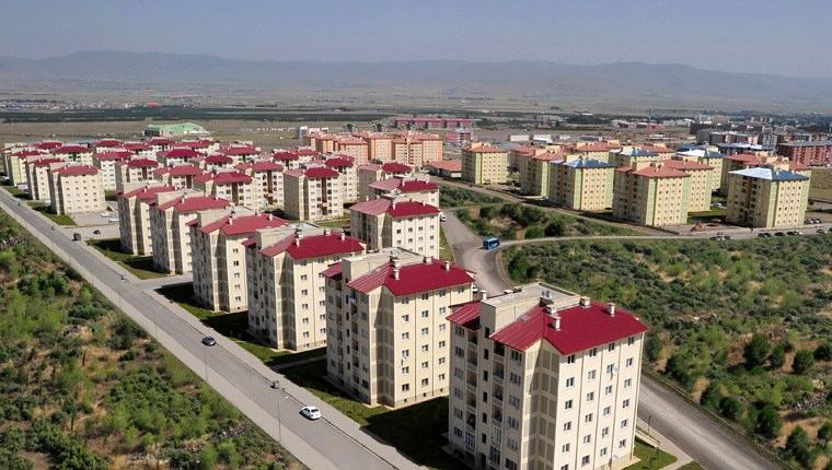 TOKİ, Erzurum'da 529 daire için kura çekilişi yaptı 