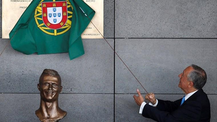 Ronaldo'nun adı Madeira'daki havalimanına verildi 