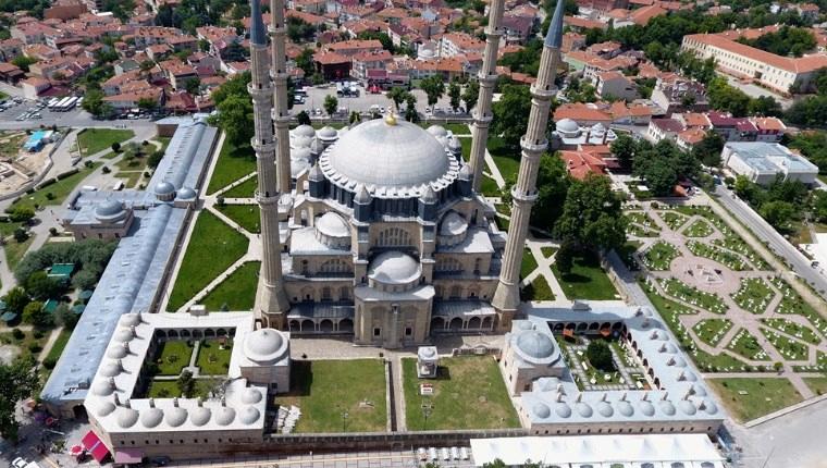 Selimiye Camisi, son zamanların ziyaretçi rekorunu kırdı 