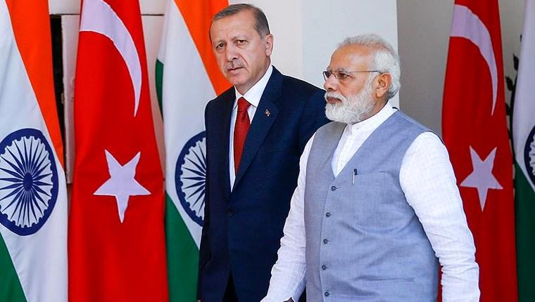 Hindistan Başkanı, Türk müteahhitlerini çağırıyor!