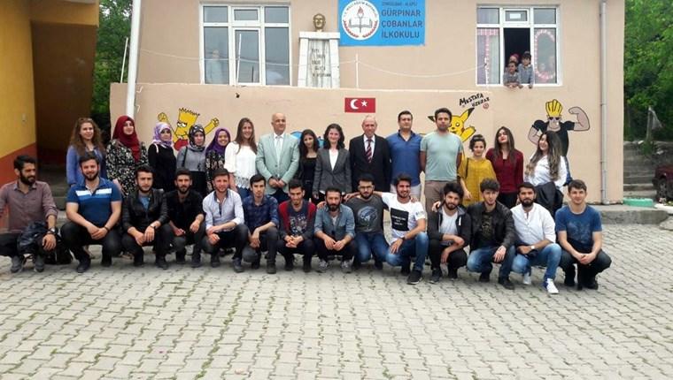 Üniversite öğrencileri Zonguldak'taki köy okulunu yeniledi